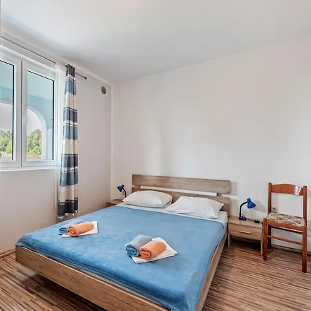 Homely In With Balcony